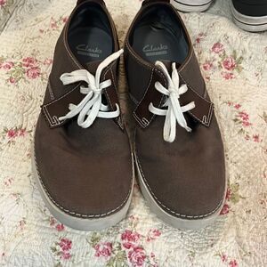 Clarks cushion shoes  